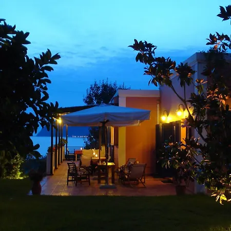 Mounda Apartahotel 3*