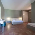Mounda Aparthotel 3*