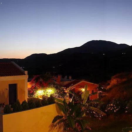 Mounda Lägenhetshotell Skala (Kefalonia)