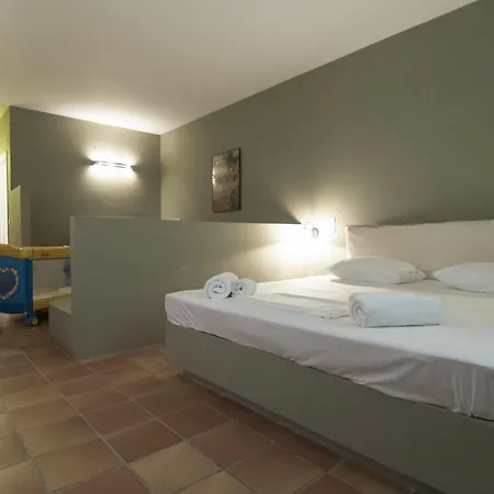 Lägenhetshotell Mounda Skala (Kefalonia)