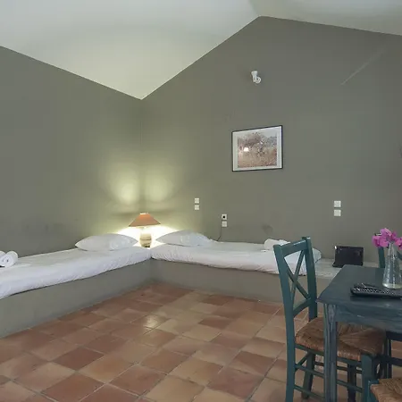 Mounda Hotel apartamentowy Skala (Kefalonia)