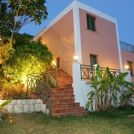 Hotel apartamentowy Mounda 3*