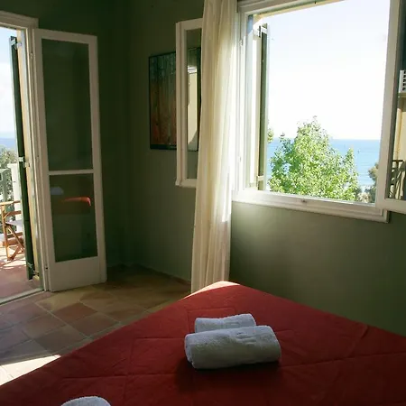 Mounda Hotel apartamentowy Skala (Kefalonia)