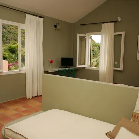 Hotel apartamentowy Mounda 3*